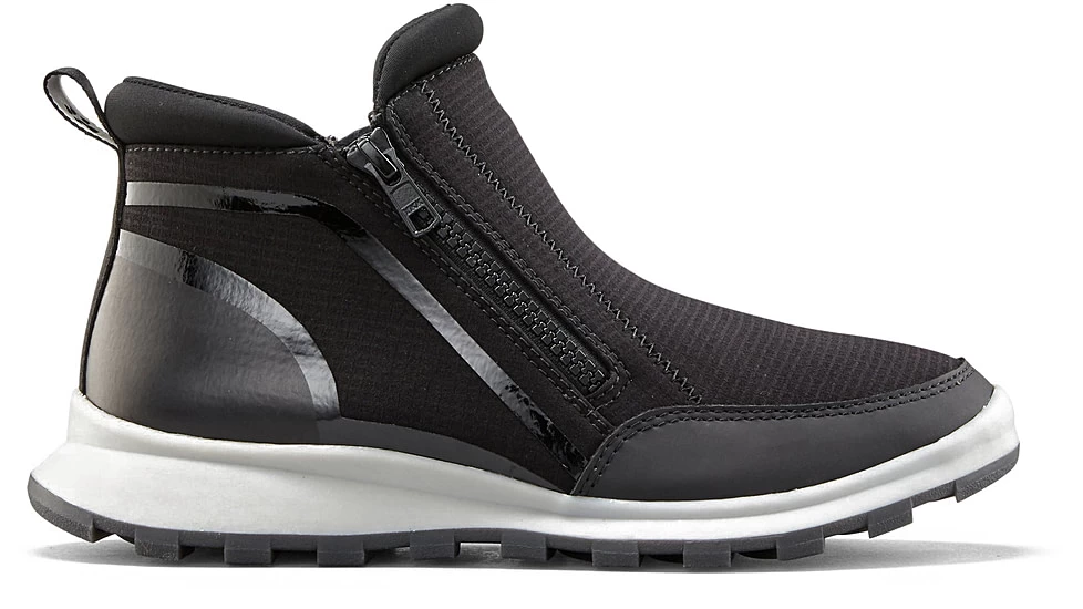 Cougar River Nylon Waterproof Sneakers - Women's