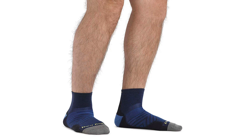 Darn Tough Run Quarter Ultra-Lightweight Running Socks - Men's - Image 4