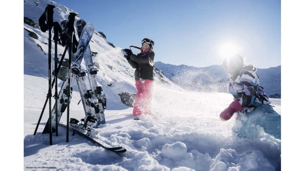 Hagan Boost Jr Ski Skins Plus Grom 5 Bindings