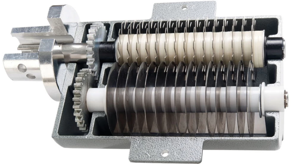 LEM Products Big Bite Electric 2 In 1 Jerky Slicer/Tenderizer - Image 3