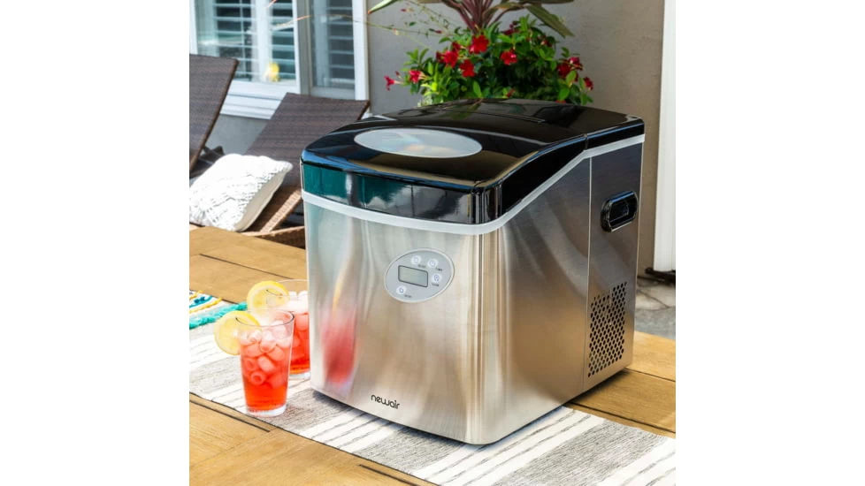 NewAir 50 Lbs Countertop Ice Maker - Image 8