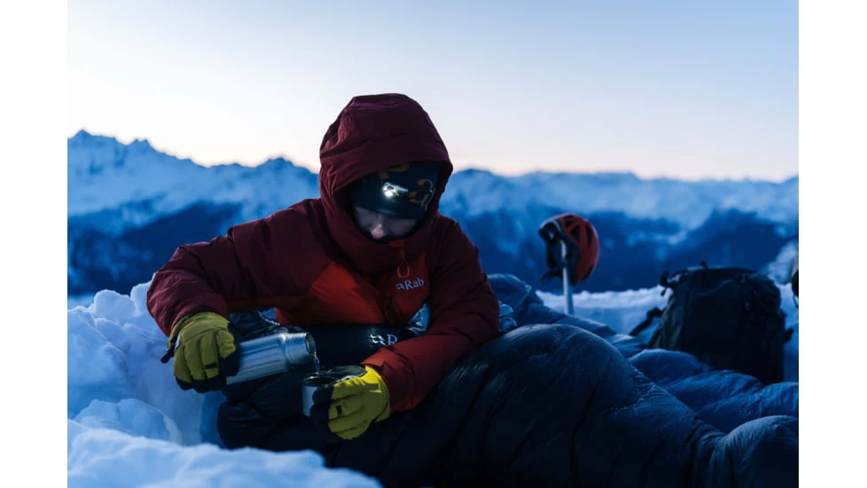 Rab Mythic Ultra 180 Sleeping Bag - Image 15