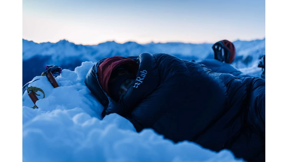 Rab Mythic Ultra 180 Sleeping Bag - Image 10