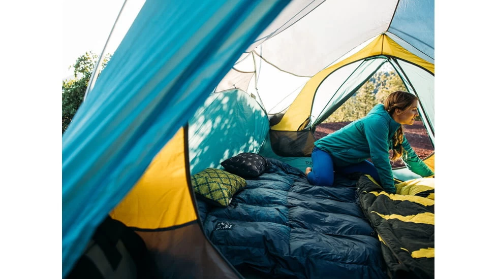 Thermarest Ramble Down Blanket - Image 9